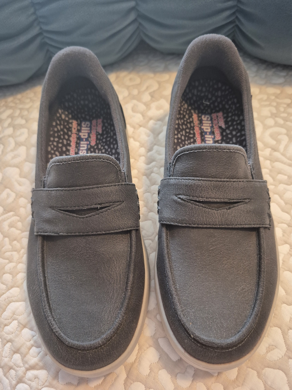 Skechers Women’s Slip-On Sunfest Sneakers in Charcoal Gray
